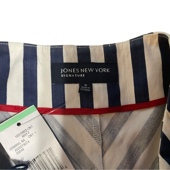 Jones New York Signature Navy White Chevron Stripe A-Line Skirt Size 8 NWT - Picture 4 of 6